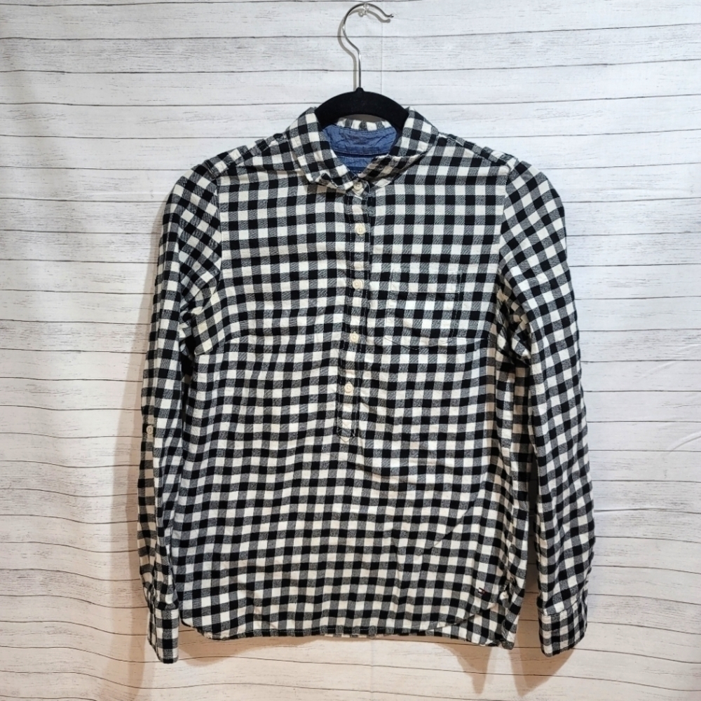 TOMMY HILFIGER BLACK BUFFALO PLAID BUTTON DOWN, SZ SMALL